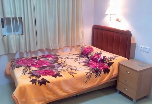 Oriental Pearl Budget Hotel