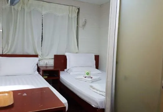 Zodiac lodge
