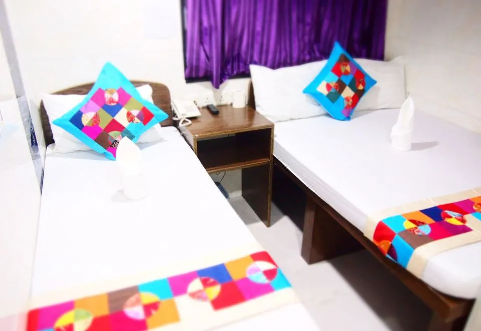 Traveller's Hostel