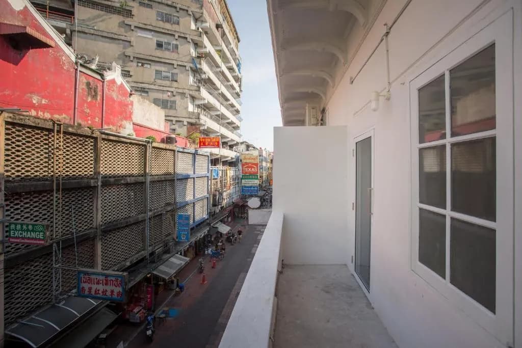 Norn Yaowarat Hotel