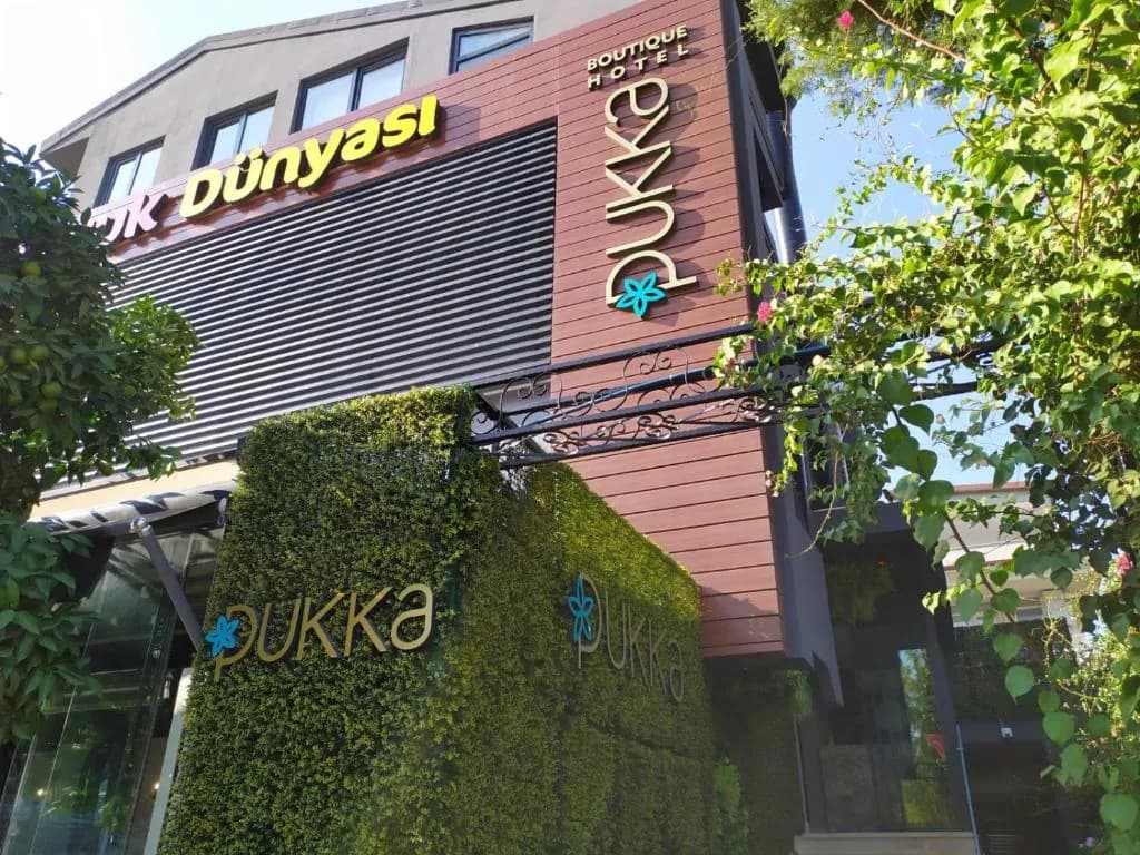 Pukka Boutique Hotel