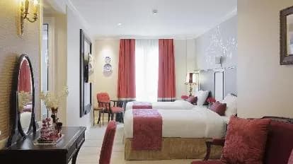 Sara's Hotel