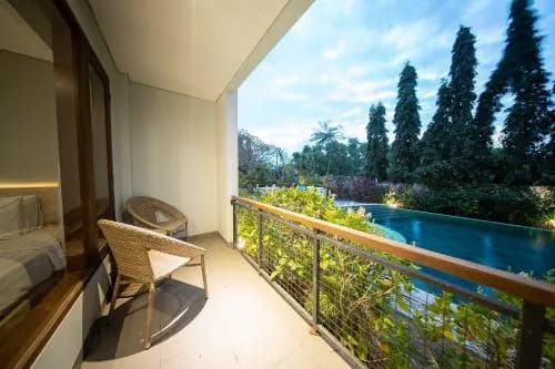 Padang-Padang Inn