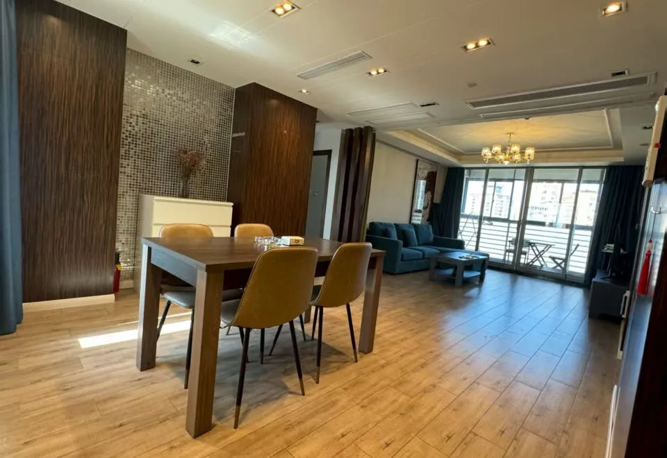 Riyueguang Apartment Hotel