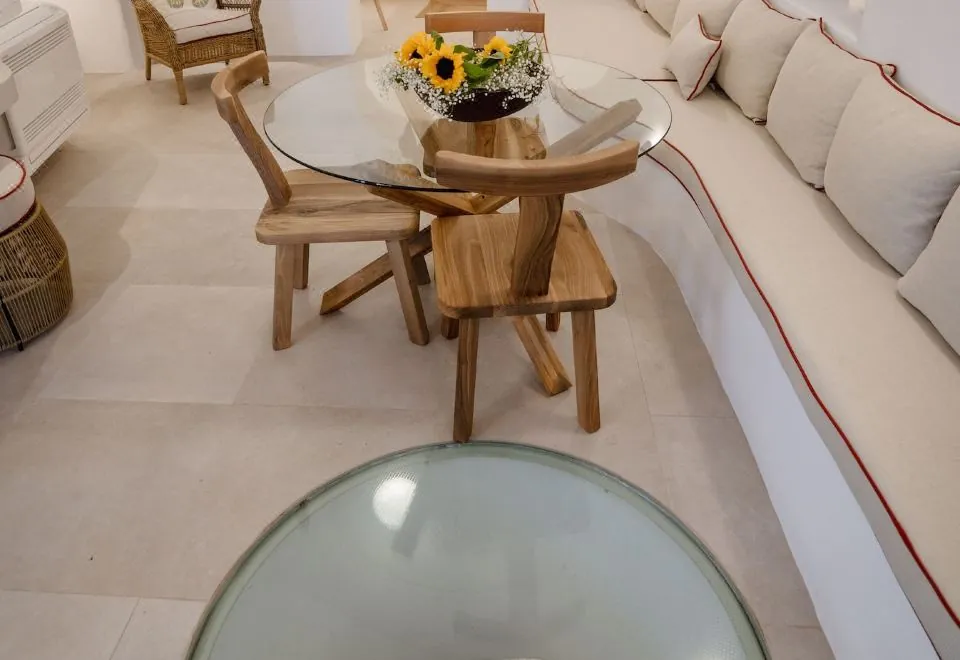 Oia Mare Villas