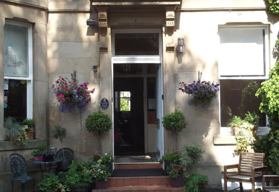 Albyn Townhouse