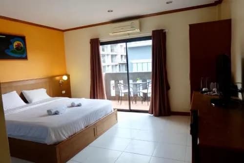 Baantonkhao Hotel