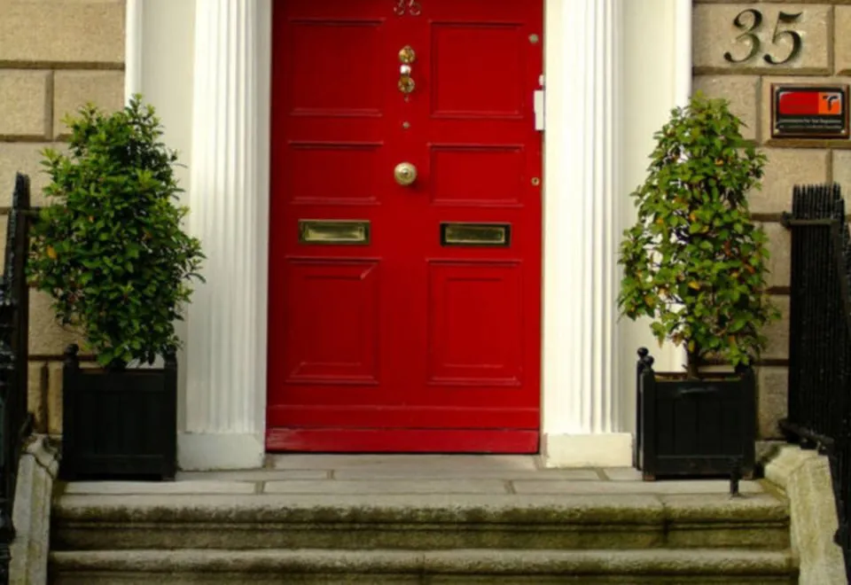 The Shelbourne, Autograph Collection