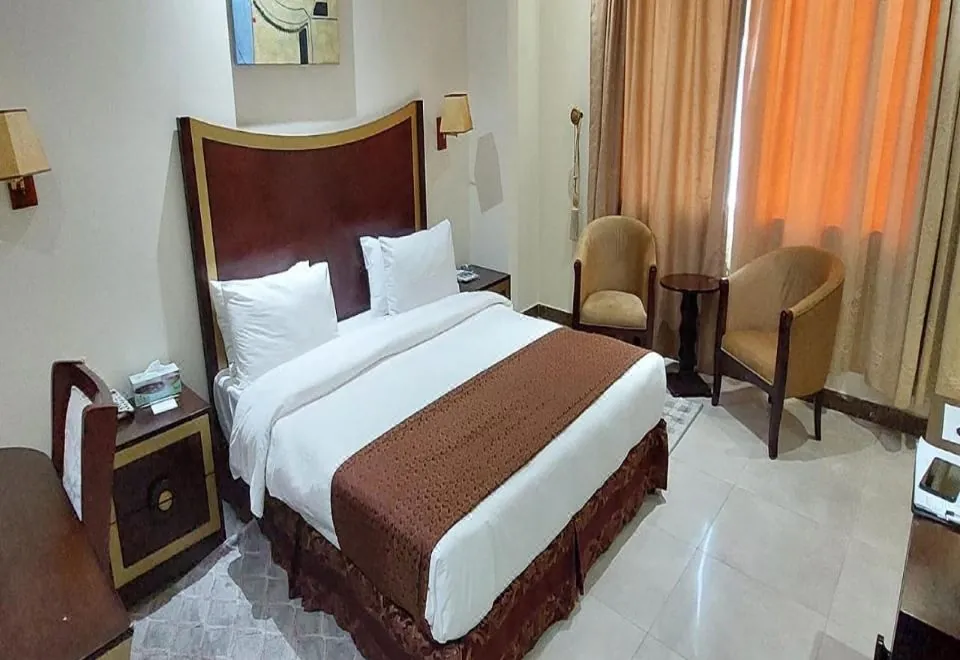 Tourist Hotel