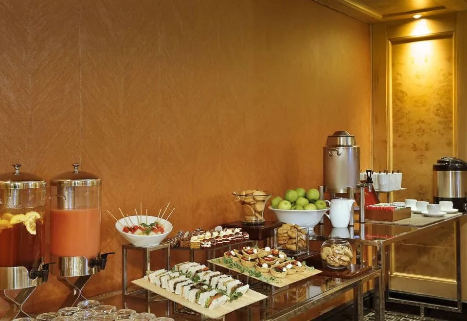 NH Johannesburg Sandton Hotel