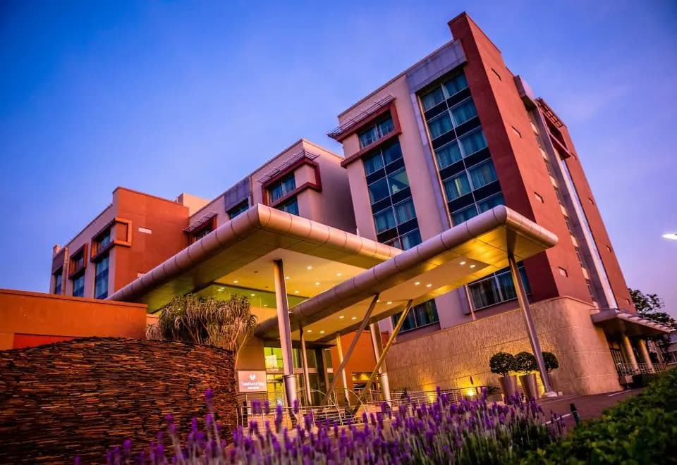 Southern Sun Rosebank