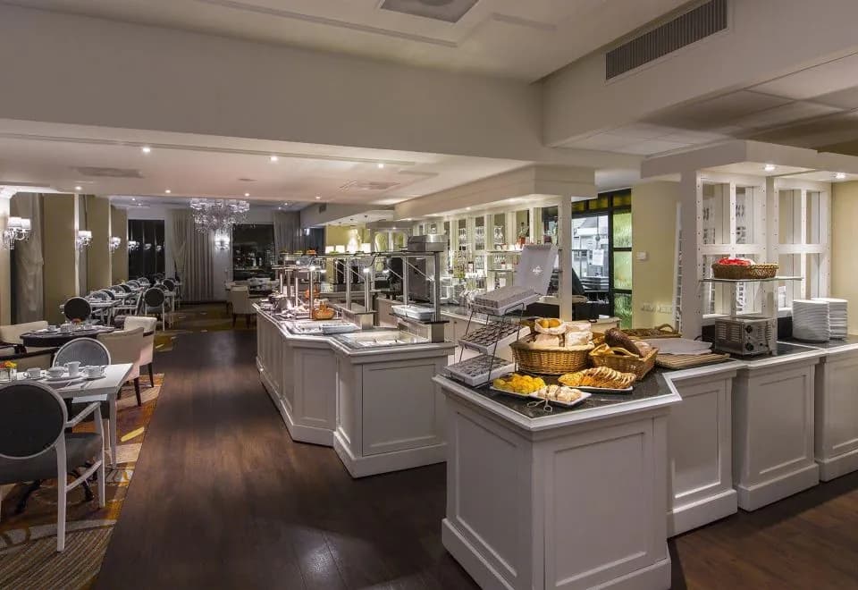 Crowne Plaza Maastricht, an IHG Hotel