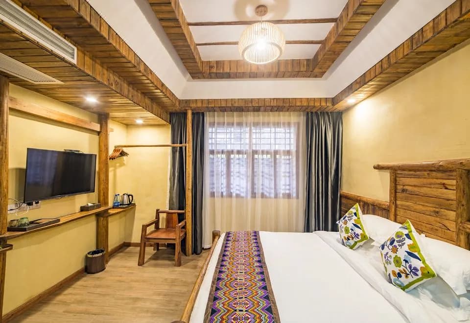 Coiling Dragon Villa