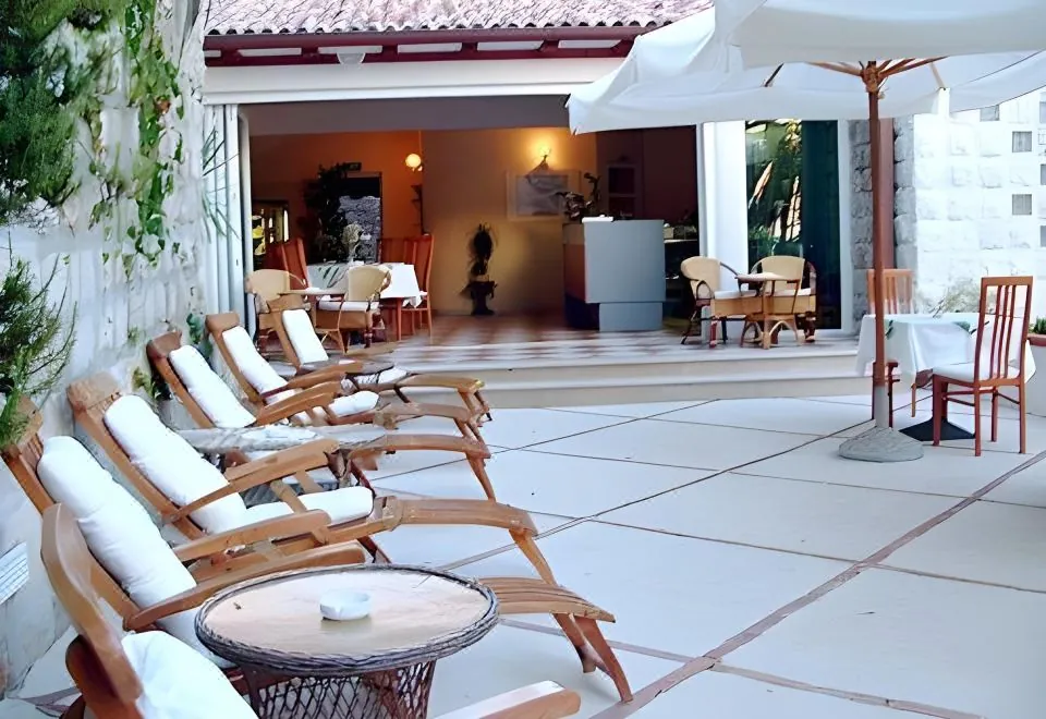 Boutique & Beach Hotel Villa Wolff