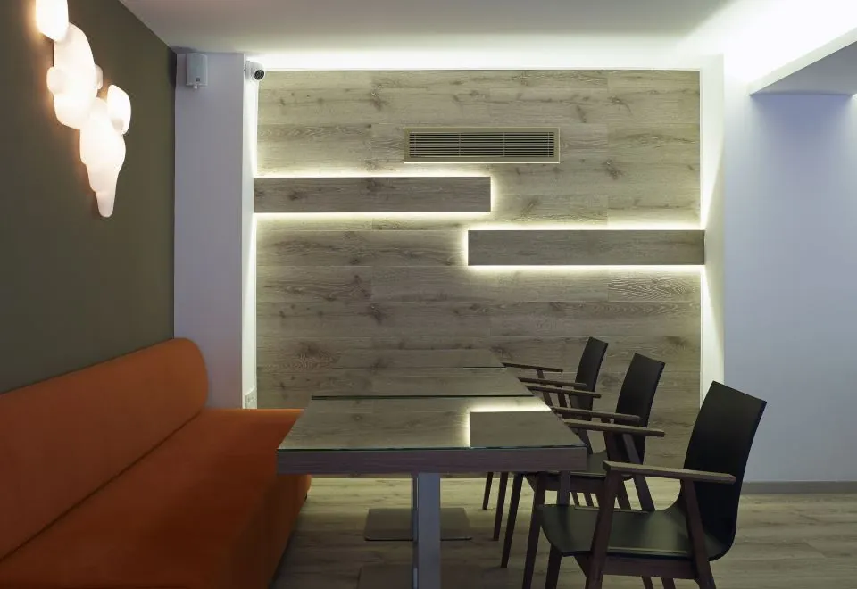 Amazon Hotel