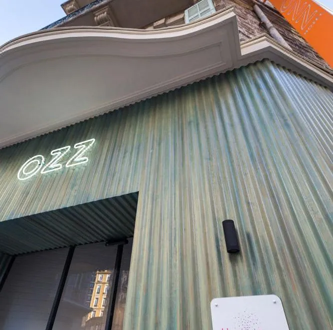 Hostel Ozz Nice