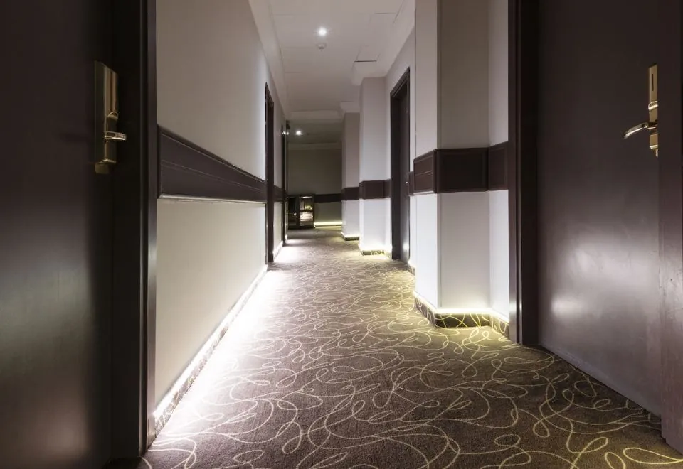 Mokinba Hotels Montebianco