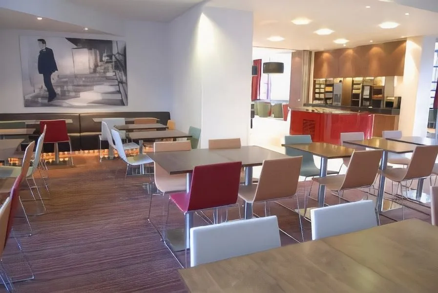 Holiday Inn Express London City, an IHG Hotel
