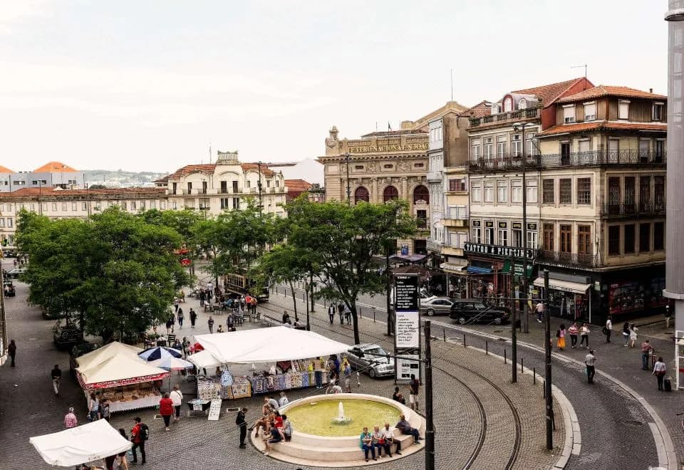 Legendary Porto Hotel