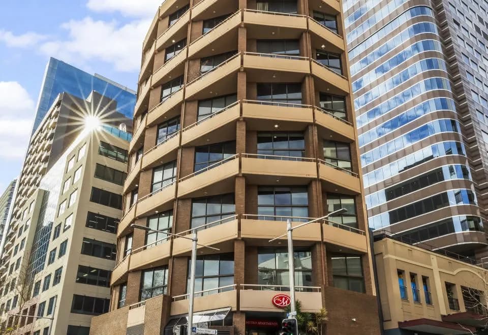 Metro Apartments on Darling Harbour