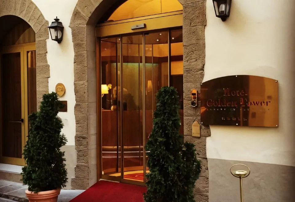 Golden Tower Hotel & Spa