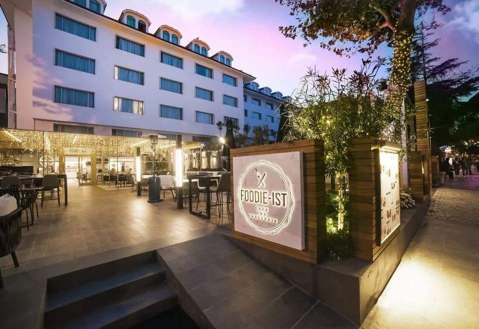 Vogue Hotel Supreme Istanbul