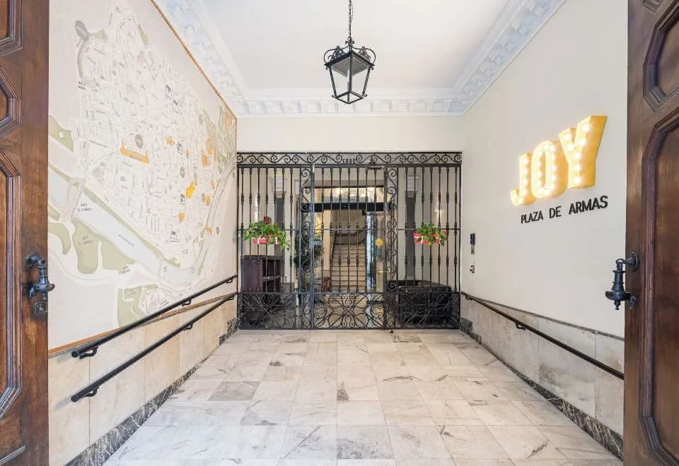 Oasis Backpackers' Palace Seville