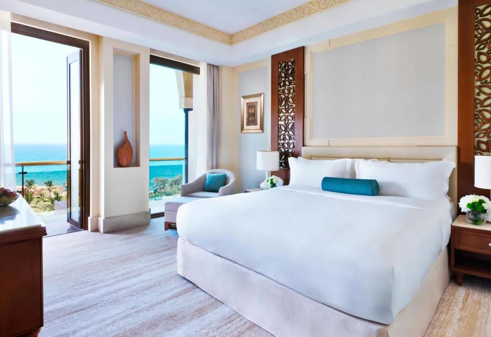 Al Bustan Palace, A Ritz-Carlton Hotel