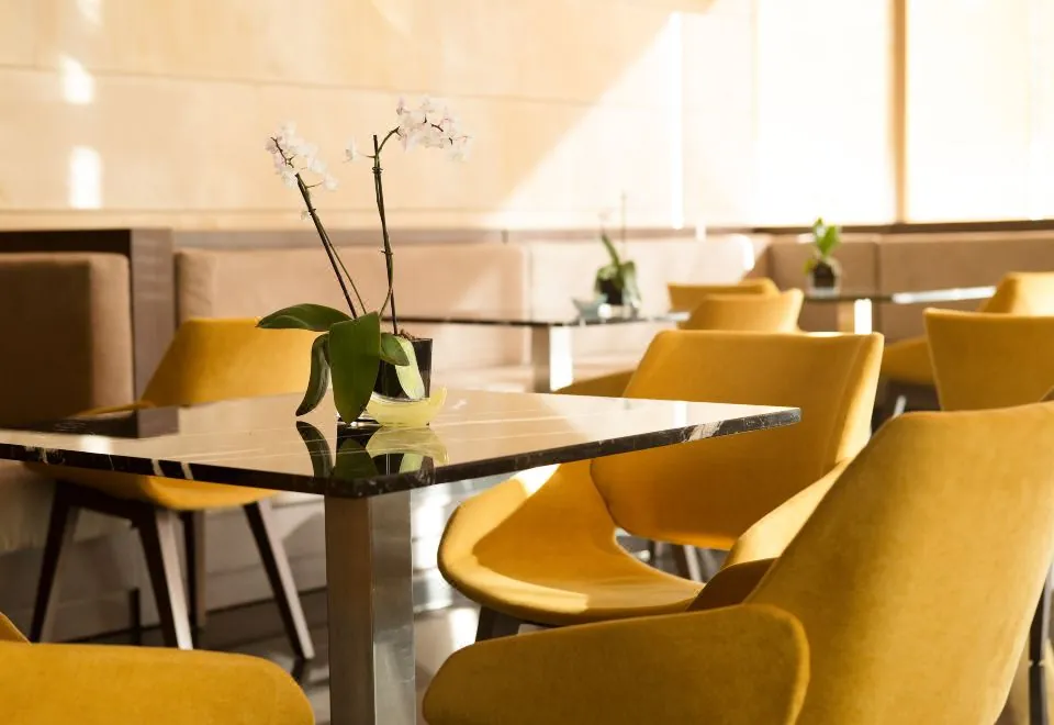 NJV Athens Plaza