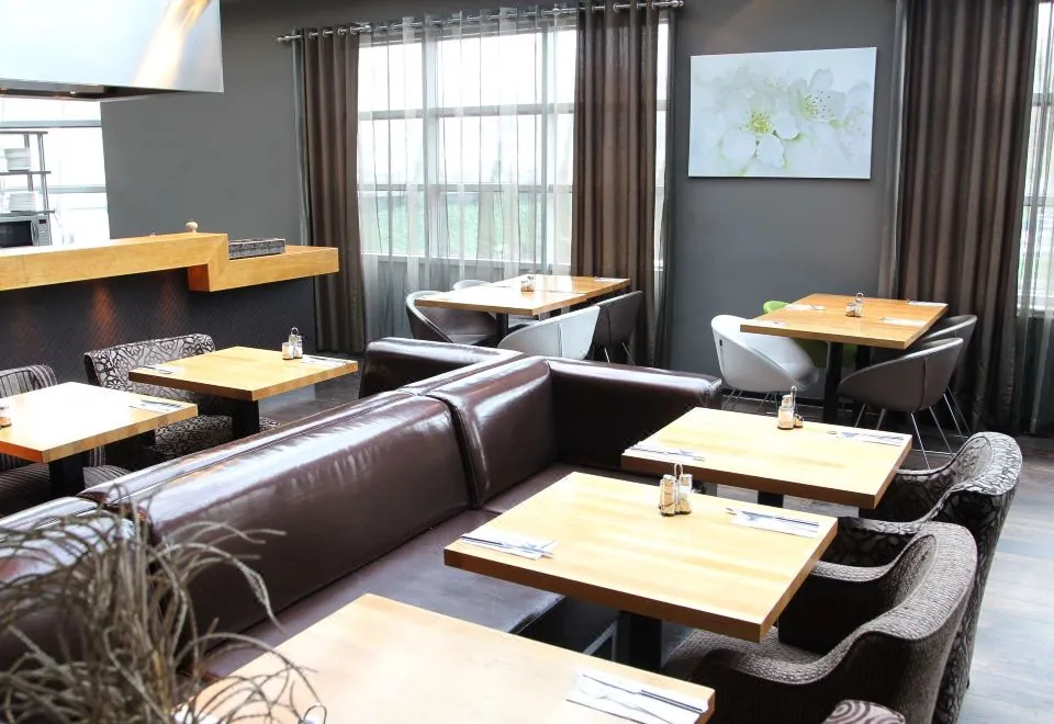 XO Hotels Blue Tower