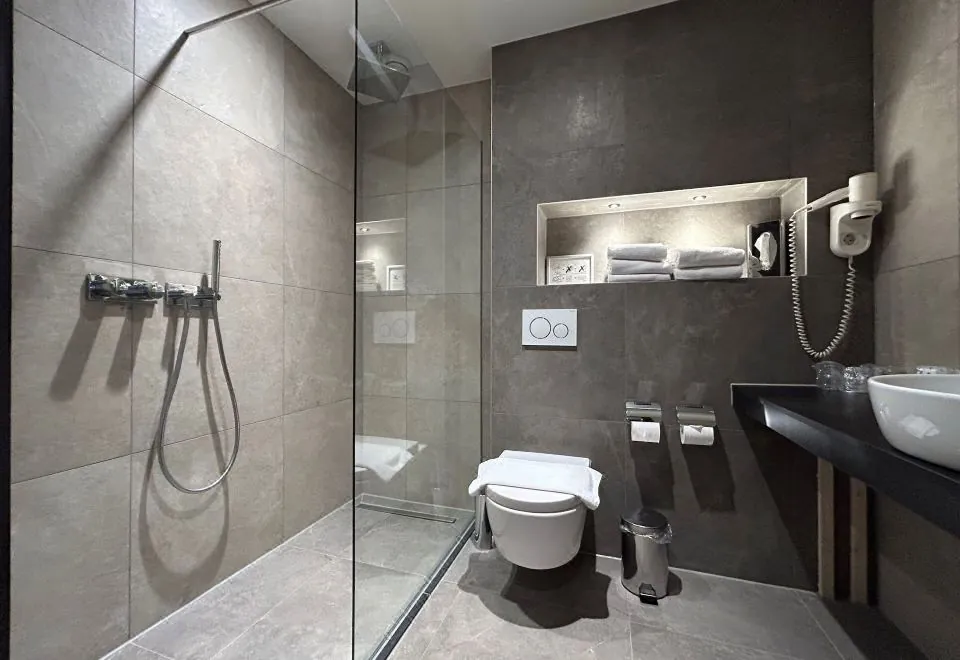 XO Hotels Blue Tower