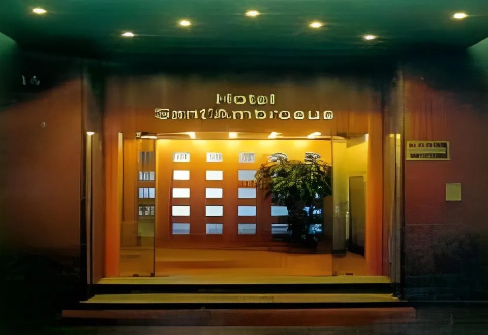 Sant'Ambroeus