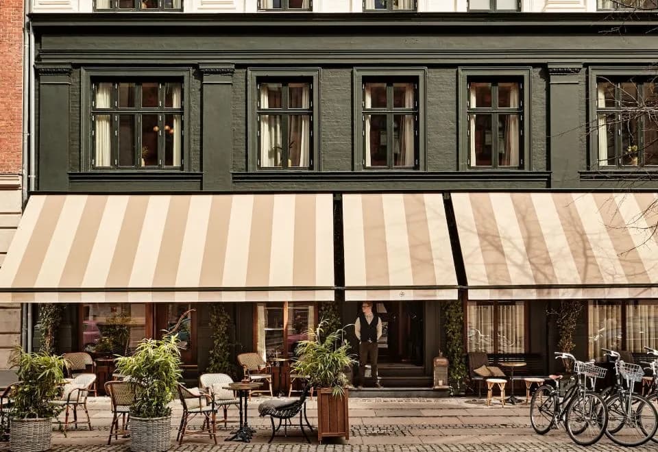 Hotel Sanders