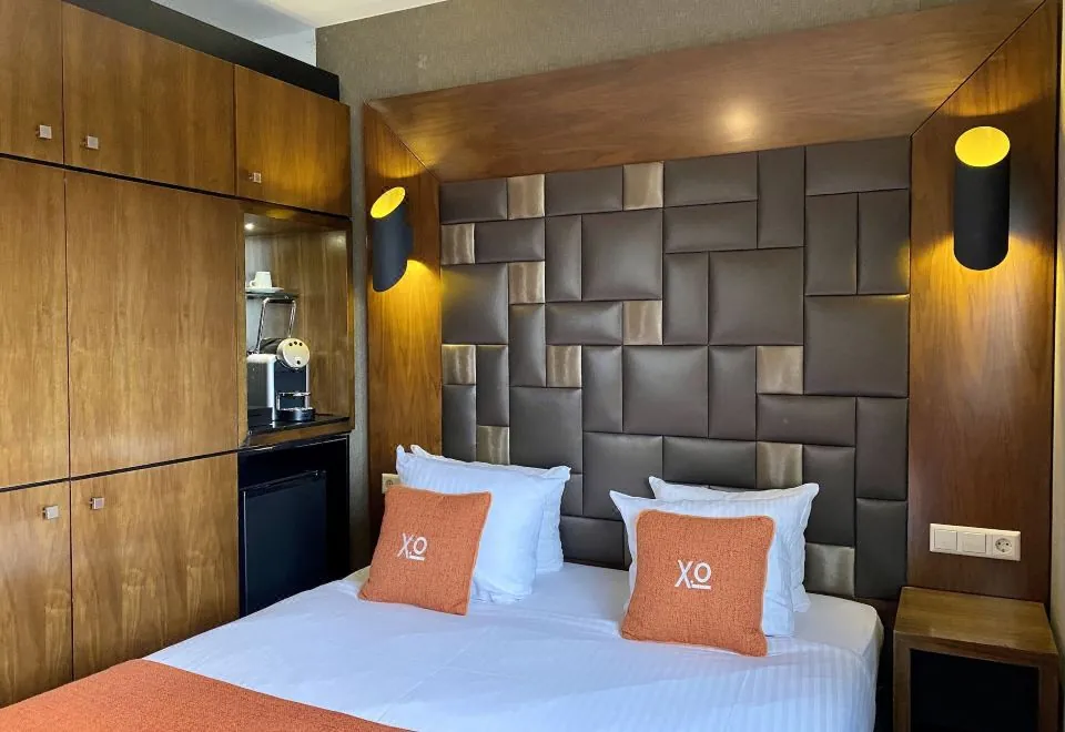 XO Hotels Park West