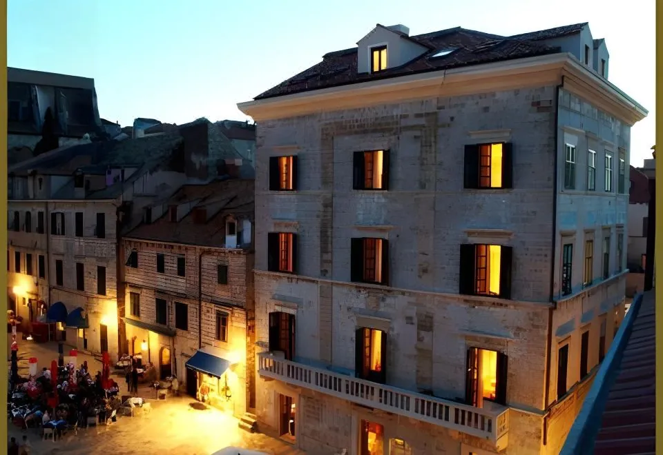 The Pucic Palace