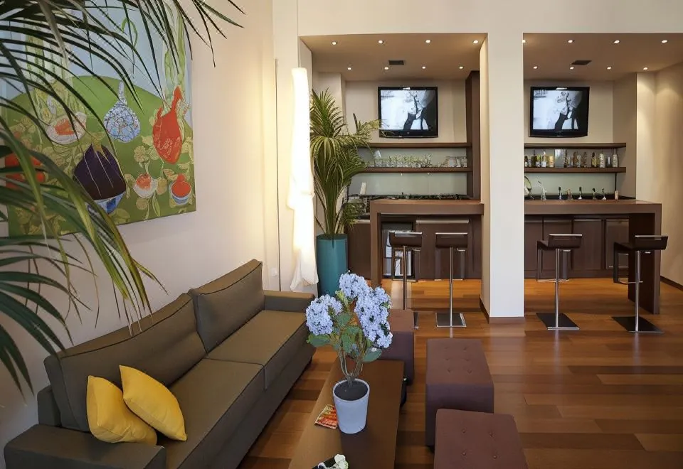 Athens Center Square Hotel