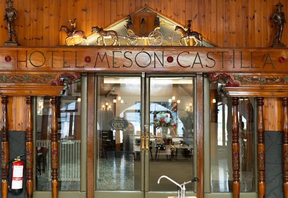 Mesón Castilla Atiram Hotel