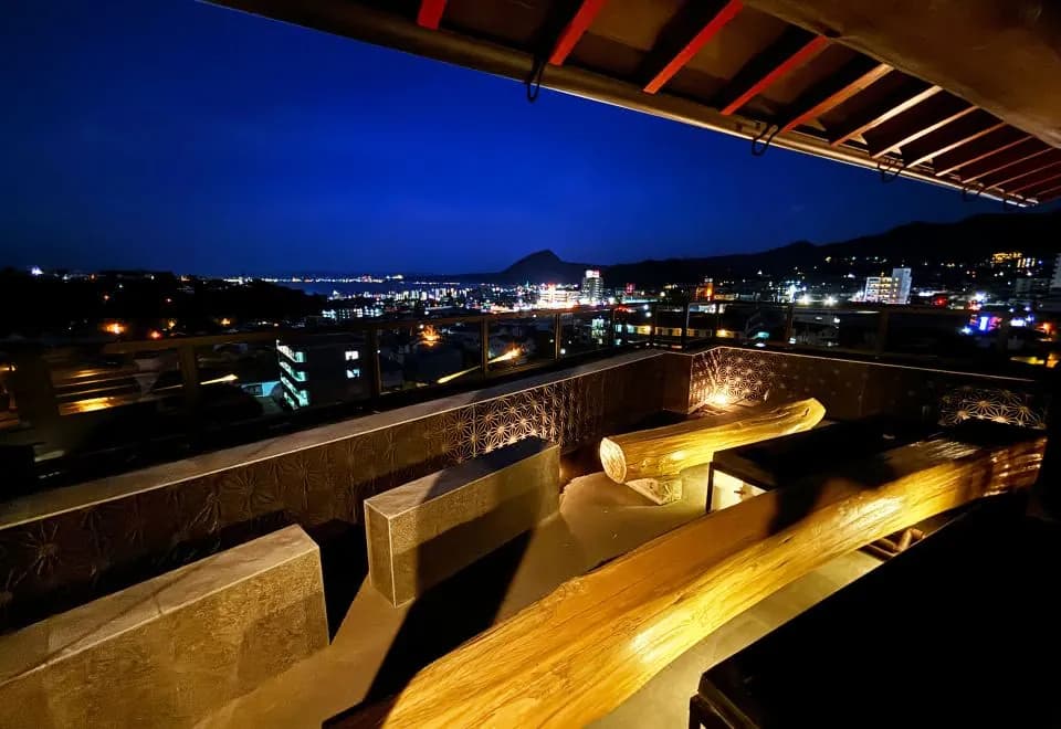 Nihon Ryokan Utsuwa Beppu Kannawa