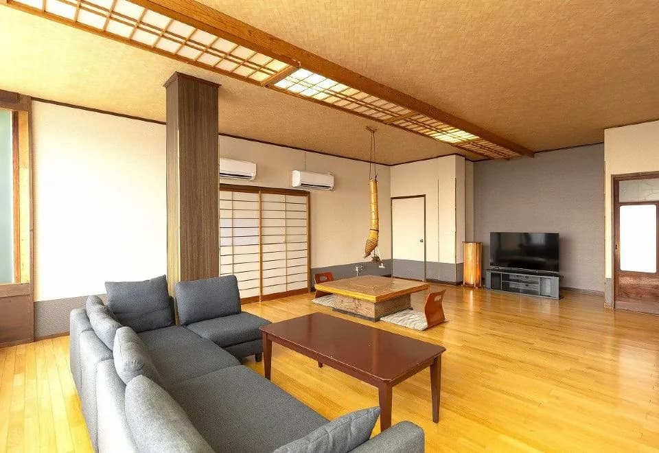 Yukemuri No Sato Azumaya