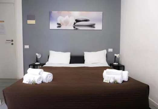 Vatican Central Suites