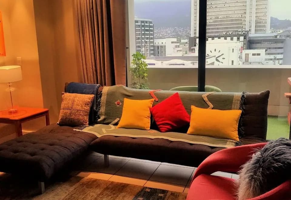 Cape Town Apartment with balcony