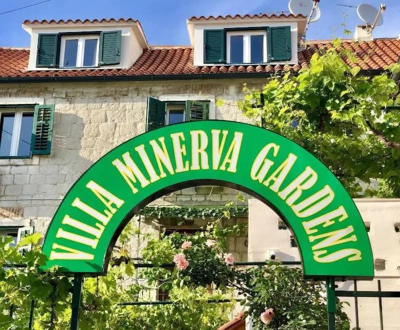 Villa Minerva Gardens