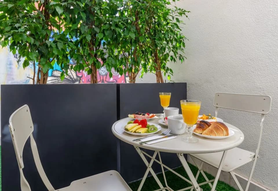 LX51 Studios & Suites - Lisbon Center