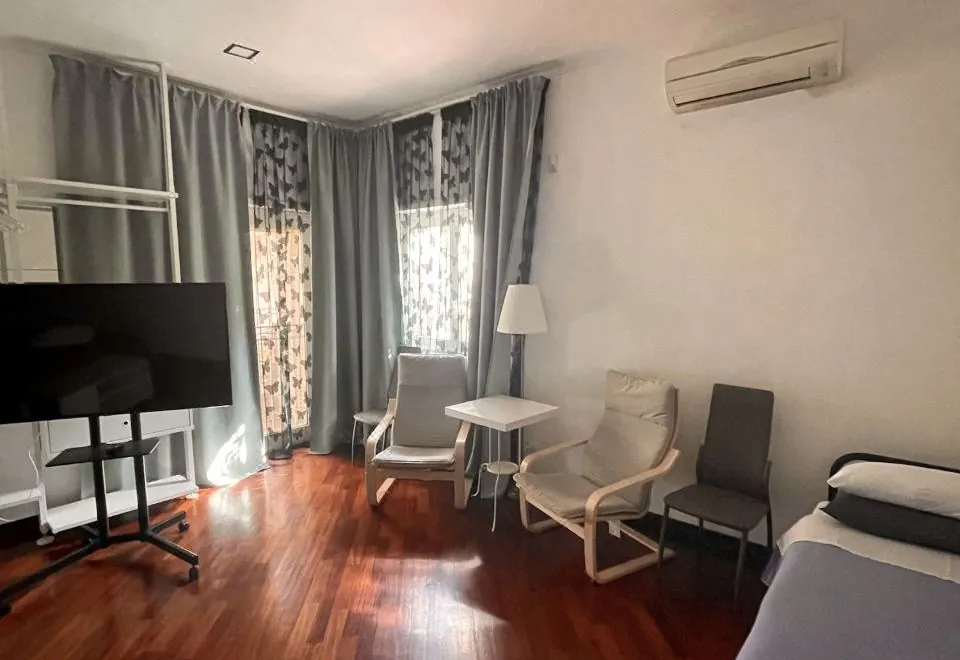 Garden of Rome Guesthouse