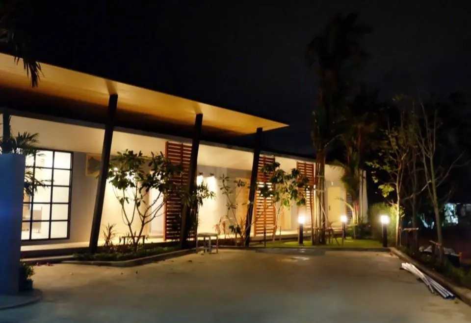 Phumi Resort