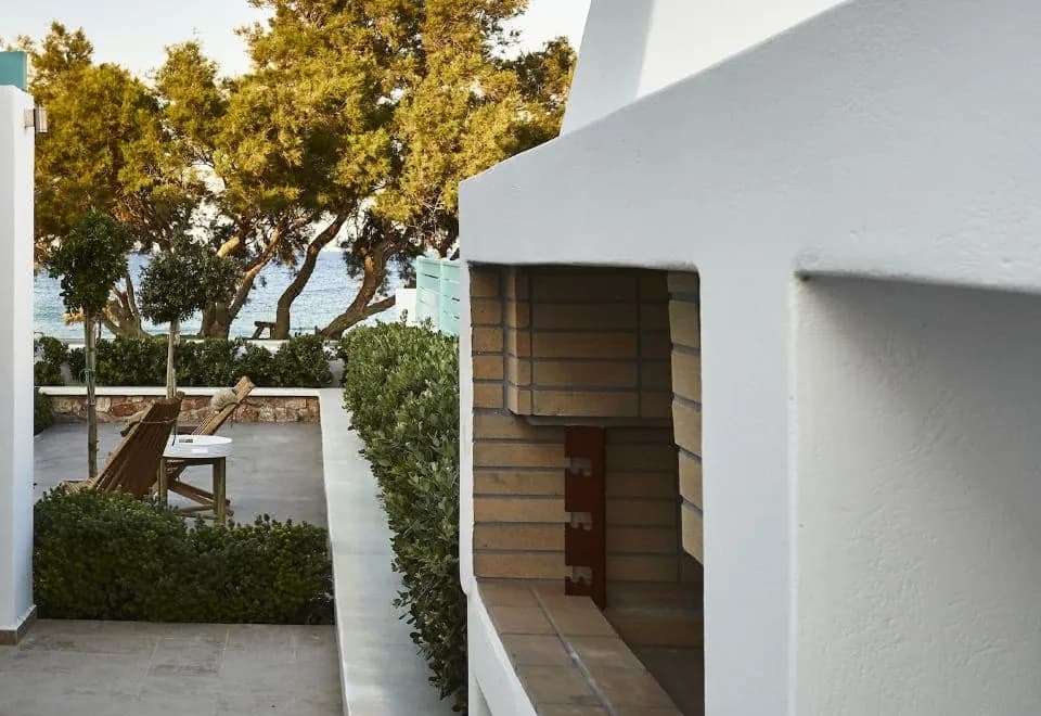 Almyriki Beach Villa