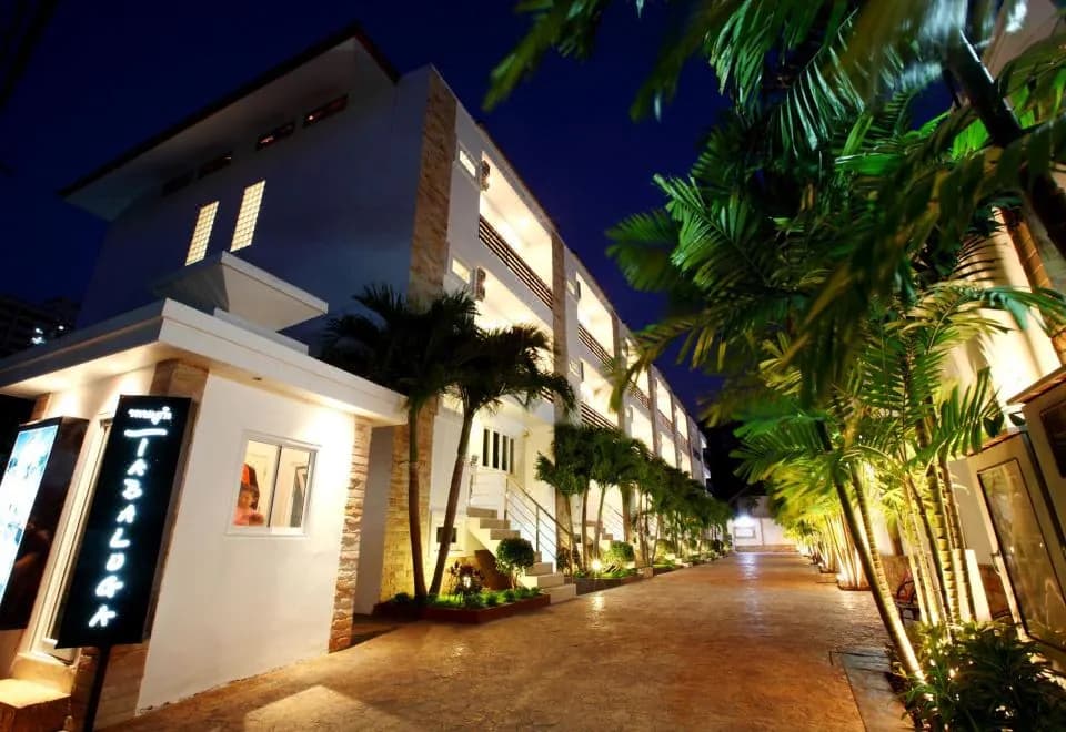 Wongamat Pool Villas by Pattaya Sunny Rentals