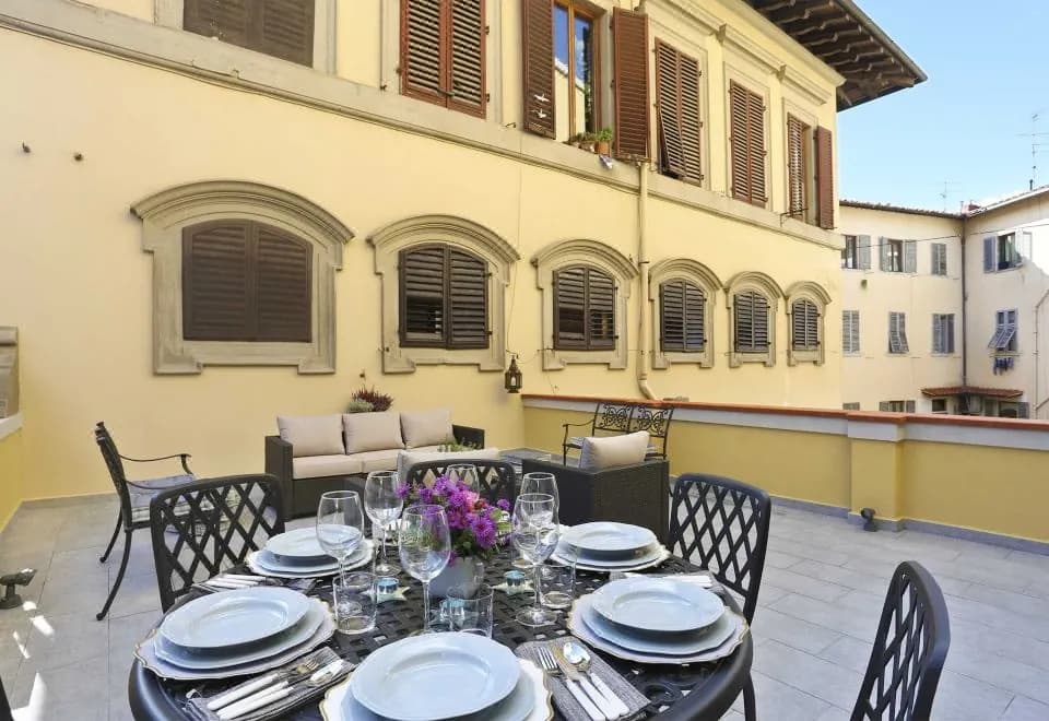 Apartment in The Heart of Florence