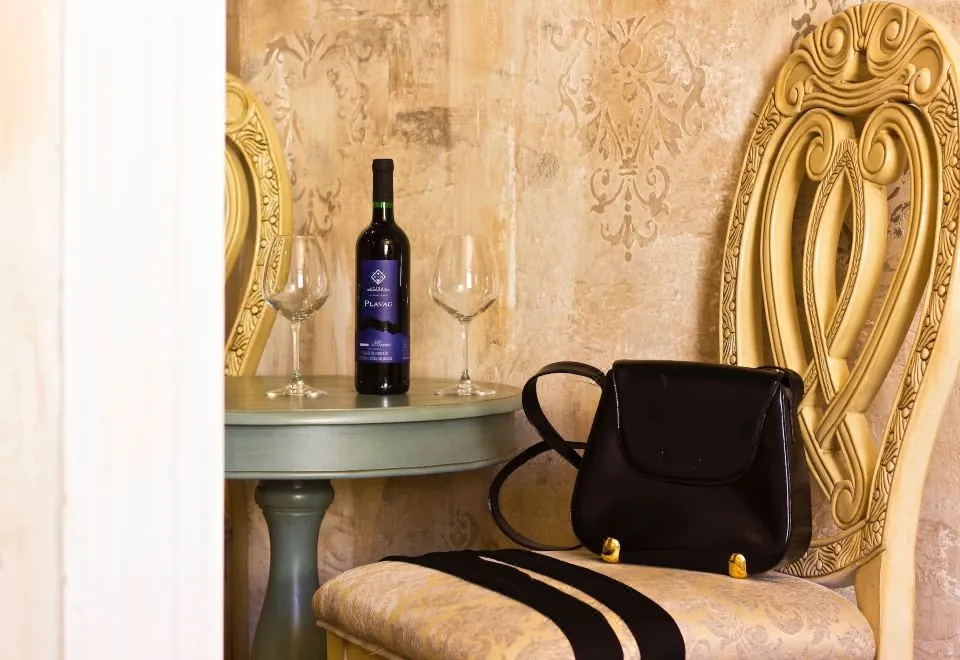Plaza Marchi Old Town - Mag Quaint & Elegant Boutique Hotels
