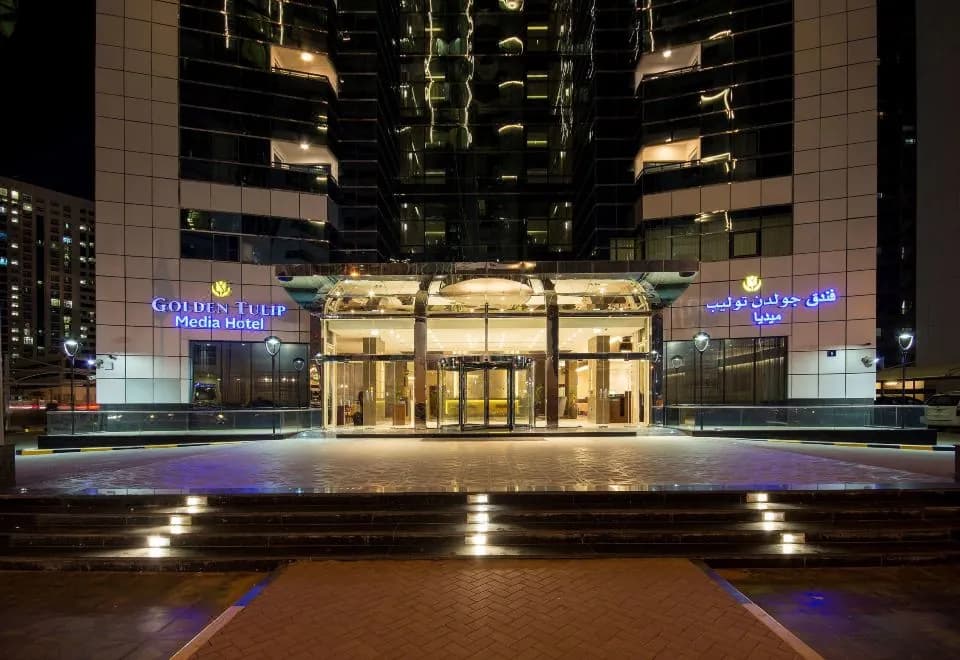 Golden Tulip Media Hotel